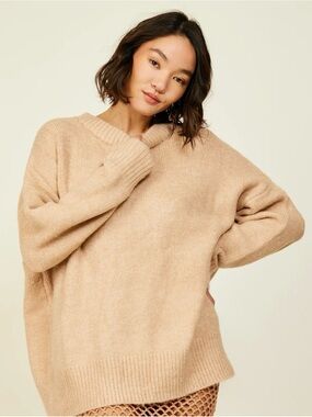 Line & Dot Cozy Oversized Sweater in tan